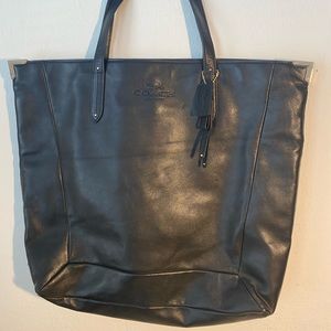 Gorgeous large new black big Coach tote, about 15x18